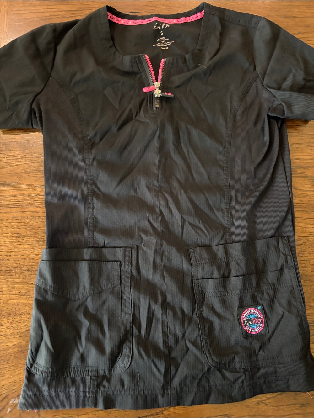 Women’s Koi Size Small black scrub top with hot pink accents